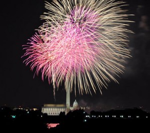 4th of July Fireworks over National Mall, Washington, D.C. - Photo: Kevin H