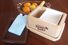 Author's Gott Lunch Tote and Basket with Fruit